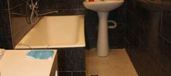 Apartamento de 2 dormitorios en Baku, Azerbaijan No. 340 6