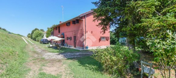 4 bedrooms House in Poggio Renatico, Italy No. 273394 4