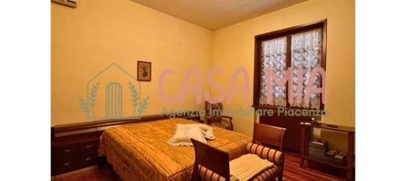 5 bedrooms Villa in Calendasco, Italy No. 319794 29