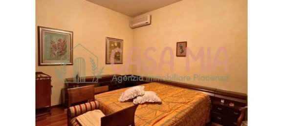 5 bedrooms Villa in Calendasco, Italy No. 319794 27