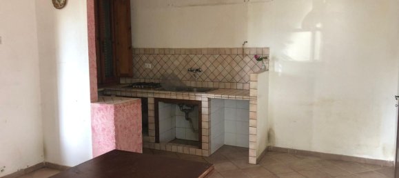 3-salle Appartement à Terricciola, Italy No. 92531 13