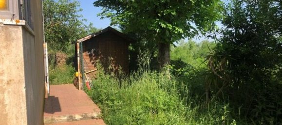 3-salle Appartement à Terricciola, Italy No. 92531 11