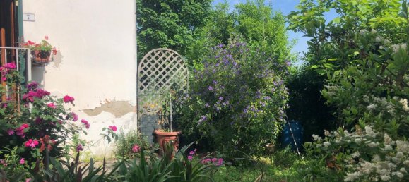 3-salle Appartement à Terricciola, Italy No. 92531 8