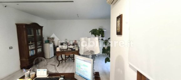 Apartamento de 3 dormitorios en Catania, Italy No. 325467 6