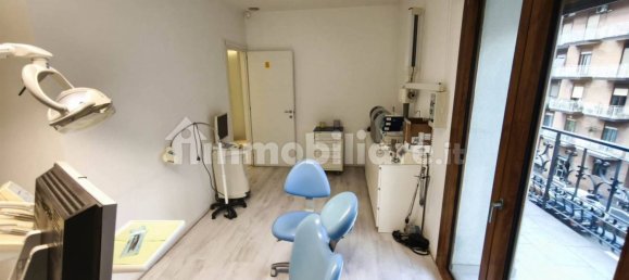 Apartamento de 3 dormitorios en Catania, Italy No. 325467 12