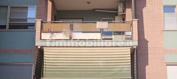 3 bedrooms Apartment in Frosinone, Italy No. 287002 2