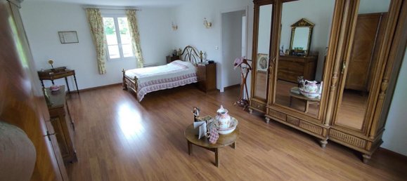 5 bedrooms House in Vendome, France No. 254314 5