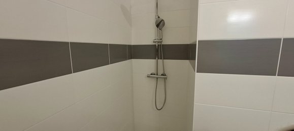 Квартира с 1 спальней в Перигё, Франция № 307366 4