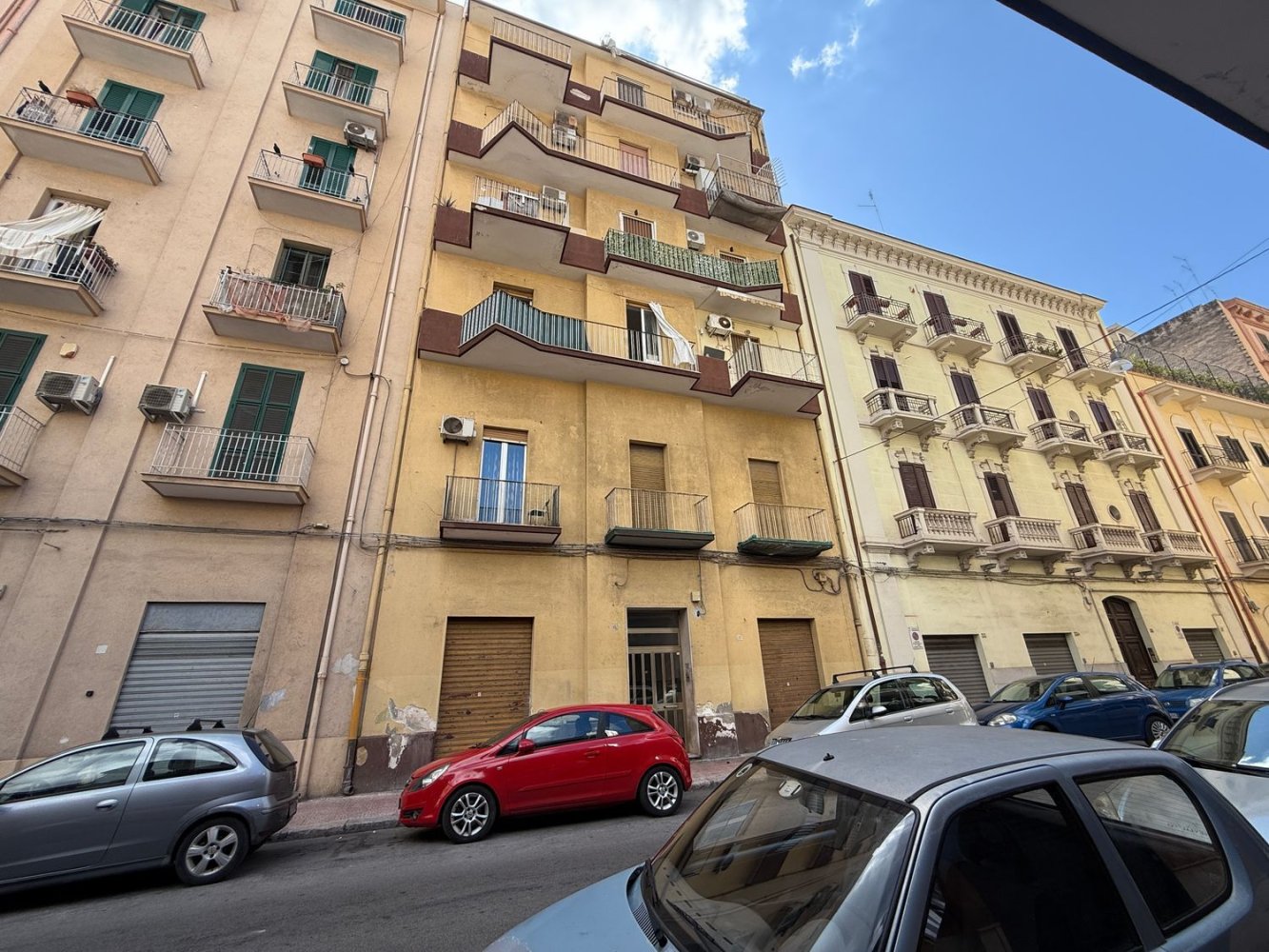 3 Schlafzimmer Wohnung in Taranto, Italy, Nr. 352281