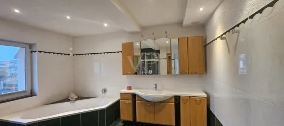 3 bedrooms House in Radebeul, Germany No. 32899 17