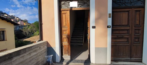 5 rooms Apartment in Cerva, Italy No. 114692 2