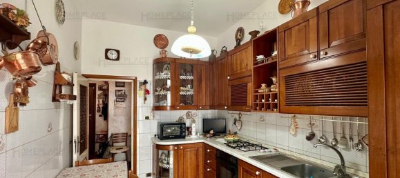 3 Schlafzimmer Wohnung in Ciampino, Italy, Nr. 377755 9