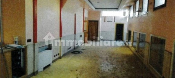 1 room Commercial property in Rome, Italy No. 259279 5