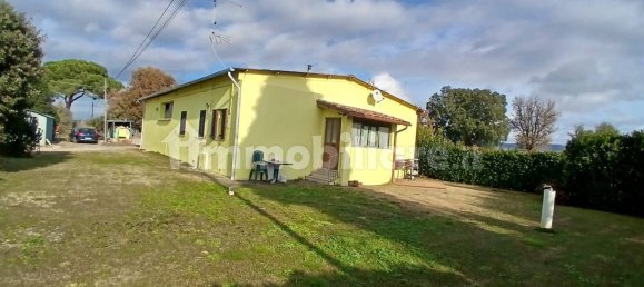 2 Schlafzimmer Haus in Grosseto, Italy, Nr. 90932 11