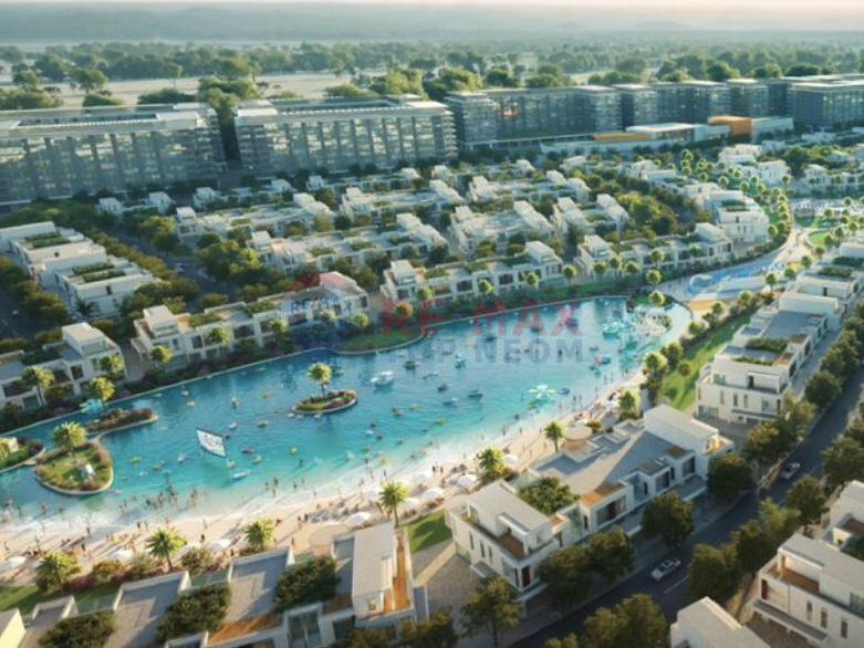 4 bedrooms Villa in Dubai, UAE No. 95786