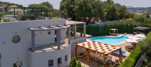 4 Schlafzimmer Villa in Corfu, Greece, Nr. 3867 5