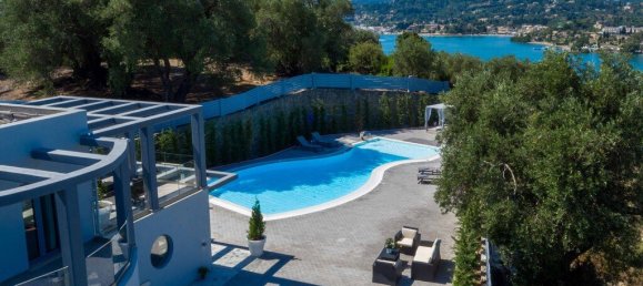 4 bedrooms Villa in Corfu, Greece No. 3867 7