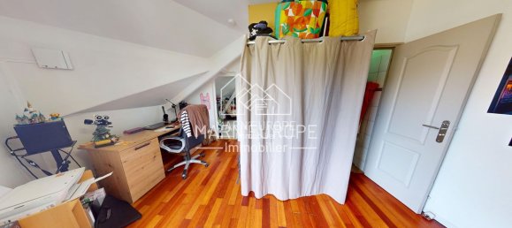 1 bedroom Apartment in Noisiel, France No. 196281 5