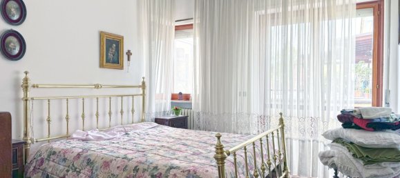 6غرفة شقة في Teramo, Italy رقم 144968 11