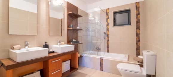 3 bedrooms House in Aljezur, Portugal No. 235724 4