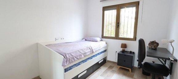4 dormitorios edificio en venta en Cabo Roig, Alicante, Comunidad Valenciana, Spain № 366093 14