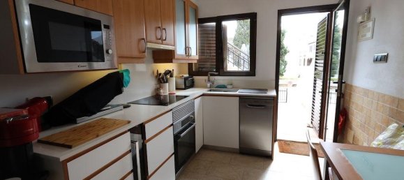 4 dormitorios edificio en venta en Cabo Roig, Alicante, Comunidad Valenciana, Spain № 366093 12