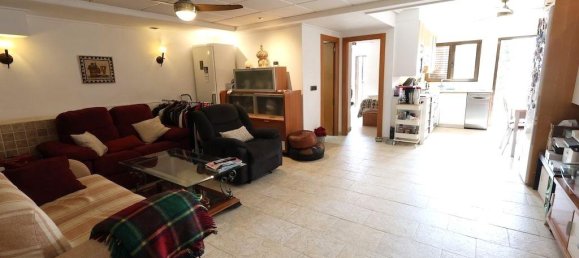 4 dormitorios edificio en venta en Cabo Roig, Alicante, Comunidad Valenciana, Spain № 366093 10