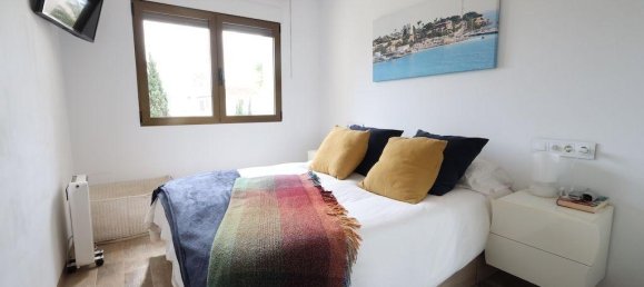 4 dormitorios edificio en venta en Cabo Roig, Alicante, Comunidad Valenciana, Spain № 366093 19