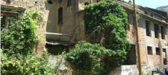 3 bedrooms Apartment in Solofra, Italy No. 377962 7