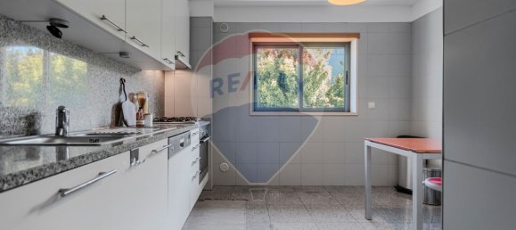 3 Schlafzimmer Wohnung in Lisbon, Portugal, Nr. 75724 9