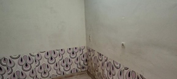 44m² Commercial property in Zaragoza, Spain No. 146328 22