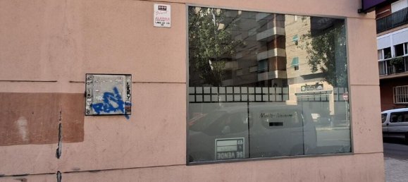 44m² Commercial property in Zaragoza, Spain No. 146328 3