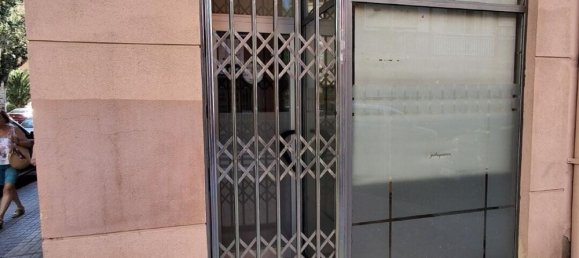 44m² Commercial property in Zaragoza, Spain No. 146328 8