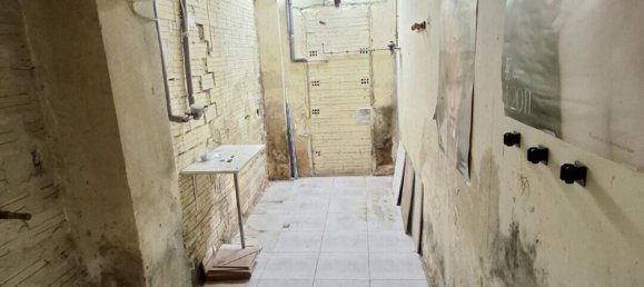 44m² Commercial property in Zaragoza, Spain No. 146328 28