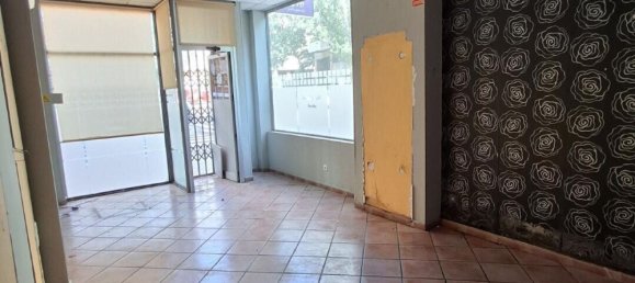 44m² Commercial property in Zaragoza, Spain No. 146328 13