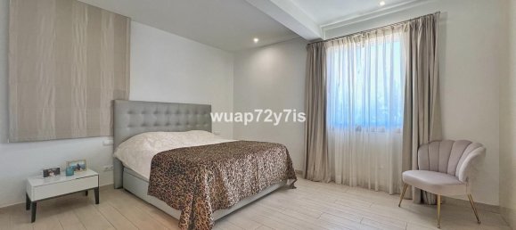5 bedrooms Villa in Cadiz, Spain No. 180546 33