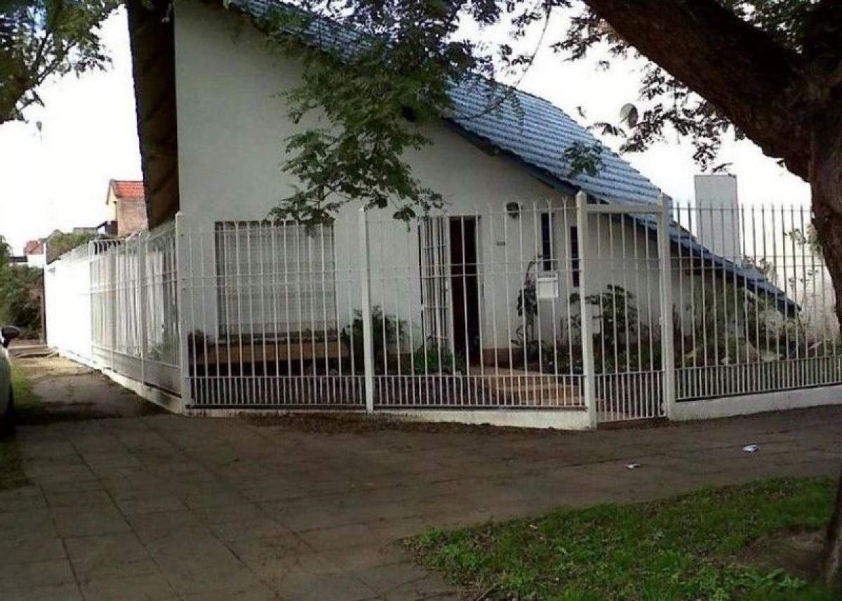 2 bedrooms House in Esteban Echeverria, Argentina No. 57765