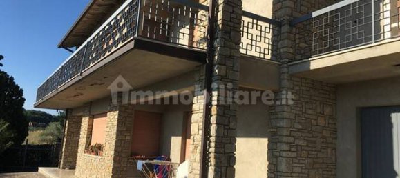 3 Schlafzimmer Villa in Magione, Italy, Nr. 143592 5