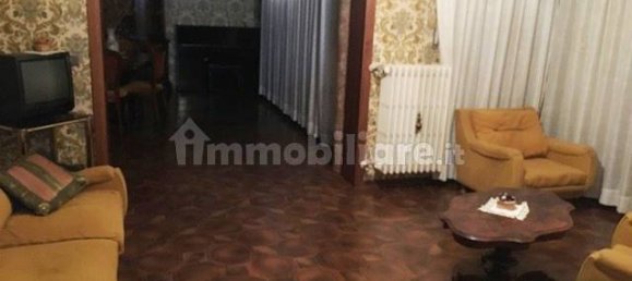 3 Schlafzimmer Villa in Magione, Italy, Nr. 143592 8