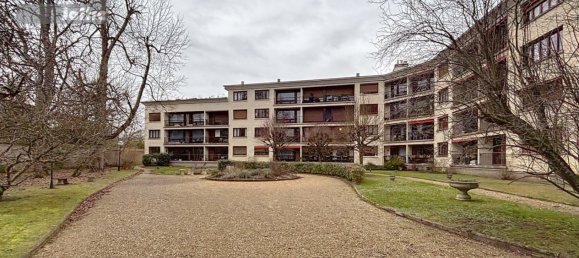 Duplex T4 em Fontainebleau, France N.º 297989 23