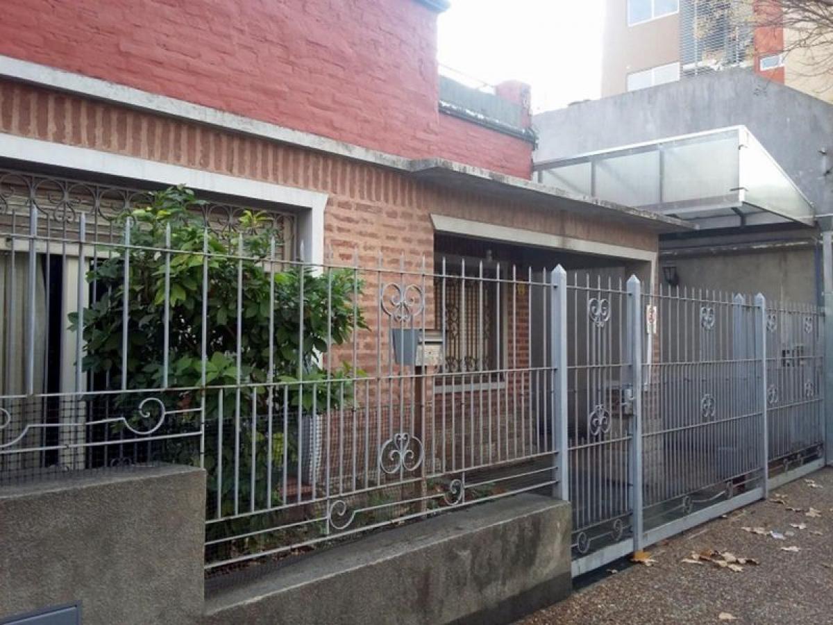 4 bedrooms House in General San Martin, Argentina No. 4555