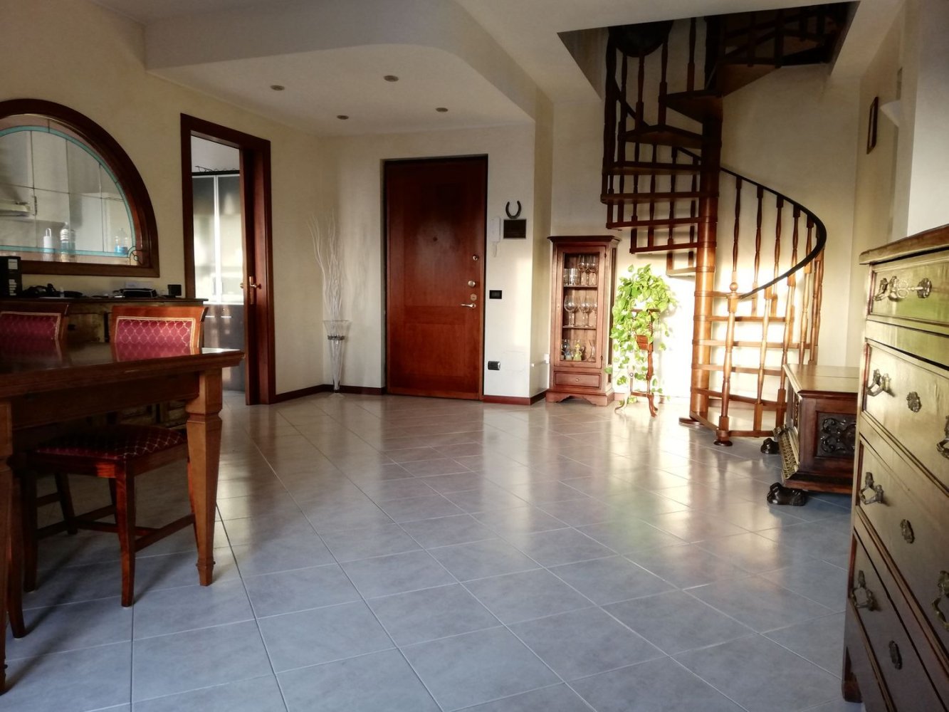 Duplex de 4 divisões em Cambiago, Italy N.º 339112