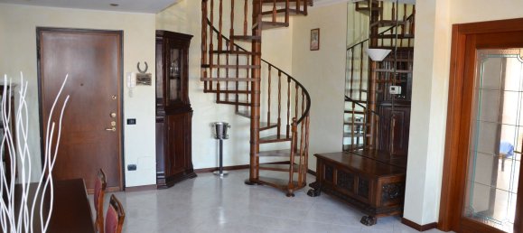 Duplex de 4 divisões em Cambiago, Italy N.º 339112 11