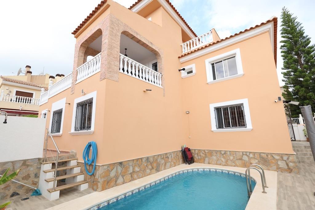 3 chambres appartement à vendre à Campoamor, Alicante, Valencian Community, Spain № 366337
