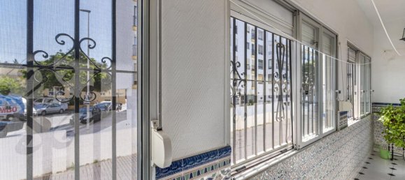 3 bedrooms Apartment in Estepona, Spain No. 185242 5