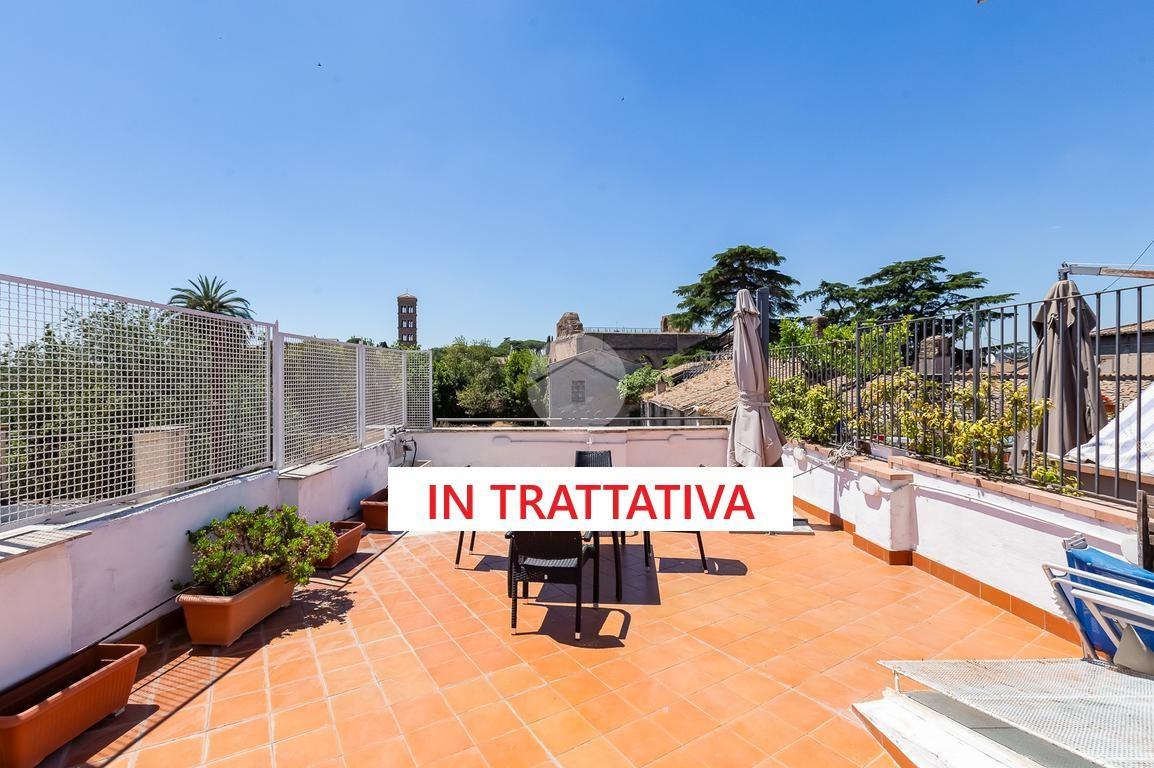 2-Zimmer Penthouse in Rome, Italy, Nr. 177884