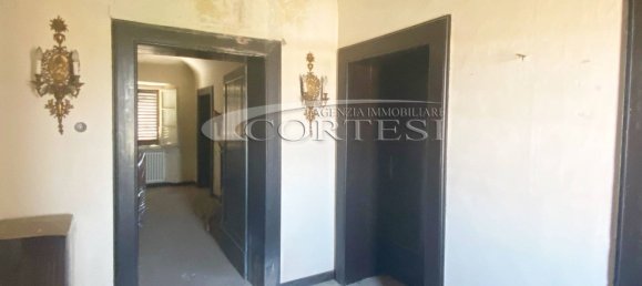 7 rooms Penthouse in Mondolfo, Italy No. 76002 2