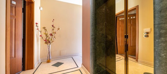 10 rooms Penthouse in Corciano, Italy No. 134236 6