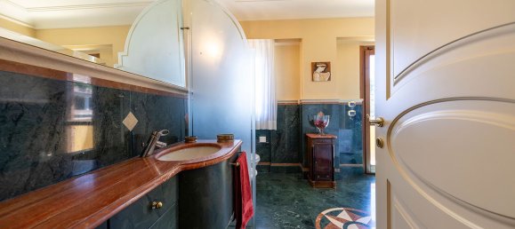 10 rooms Penthouse in Corciano, Italy No. 134236 21