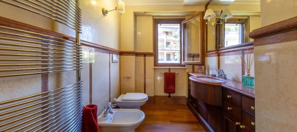 10 rooms Penthouse in Corciano, Italy No. 134236 9